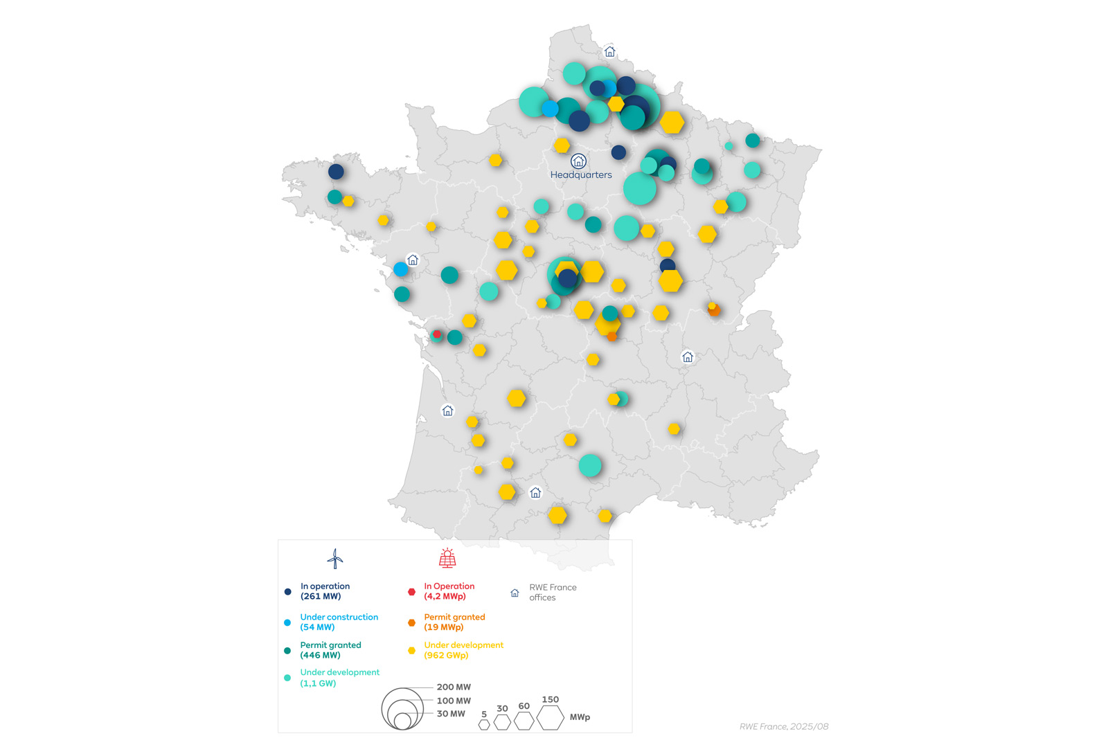 A map of France showing wind energy projects. Different symbols indicate operational, permitted, and developing projects.